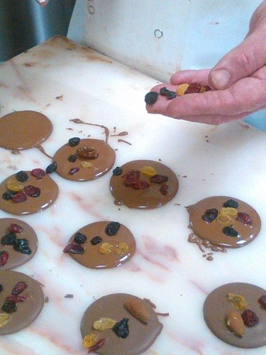 Adding extra flavour to the Cookies!